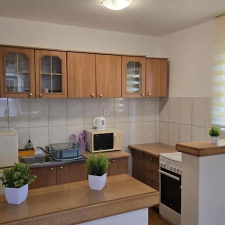 Vito Apartments Sutomore Esterno foto