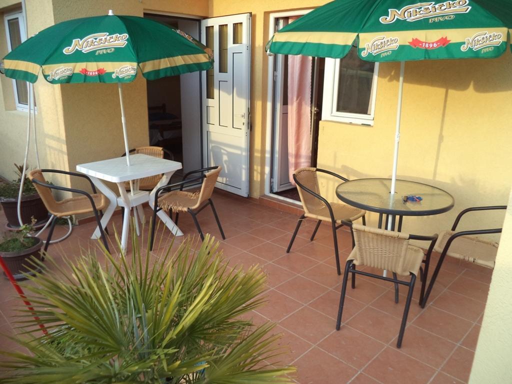 Vito Apartments Sutomore Camera foto